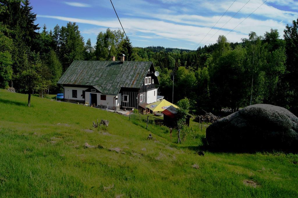 Na Slunecni Pohadkova Chaloupka Ve Sladke Dire Příchovice Kültér fotó