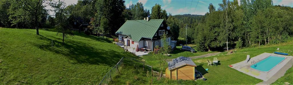Na Slunecni Pohadkova Chaloupka Ve Sladke Dire Příchovice Kültér fotó